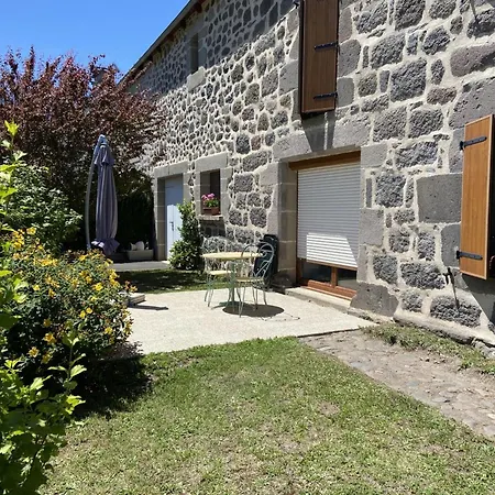 Gite De Charme En Montagne Avec Jardin Clos, Wifi, Animaux Acceptes - Fr-1-742-608 Albepierre-Bredons